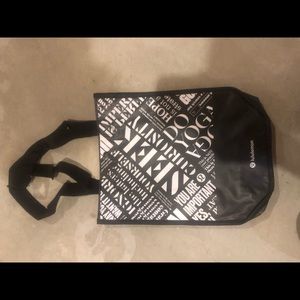 Lululemon bag